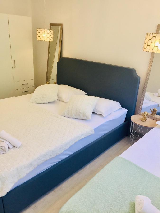Apartments Jurakovic Živogošće 外观 照片