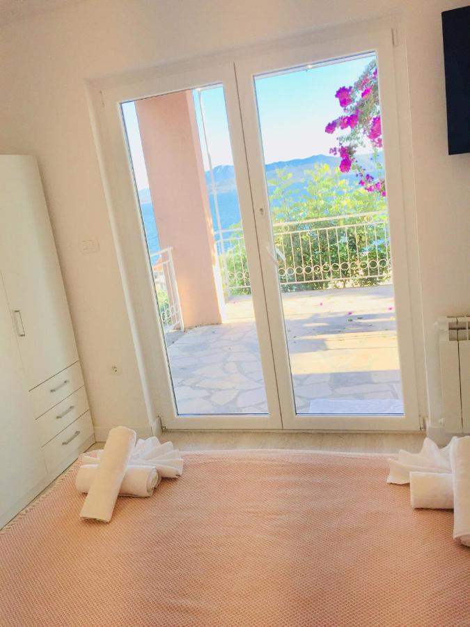 Apartments Jurakovic Živogošće 外观 照片