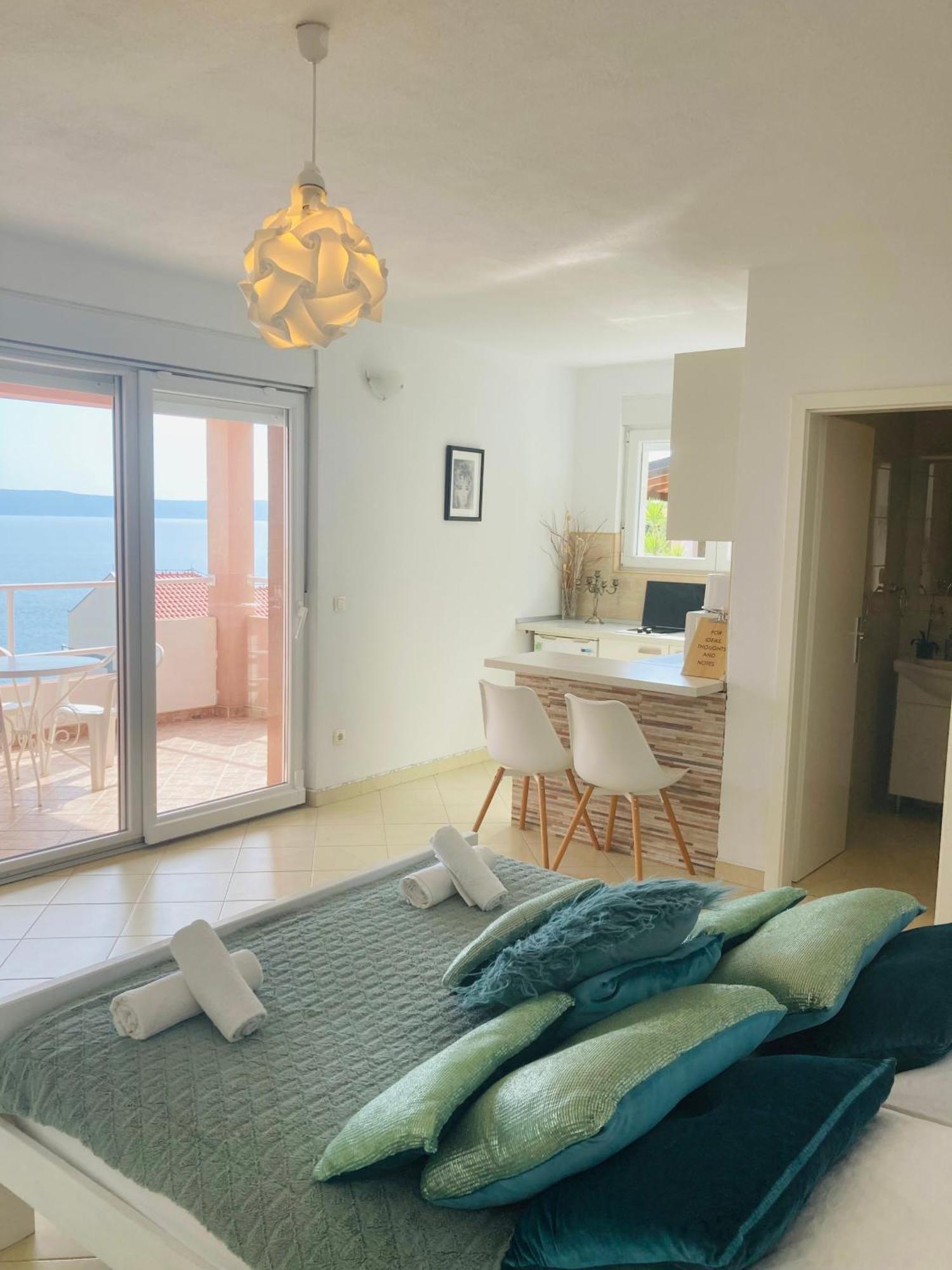 Apartments Jurakovic Živogošće 外观 照片