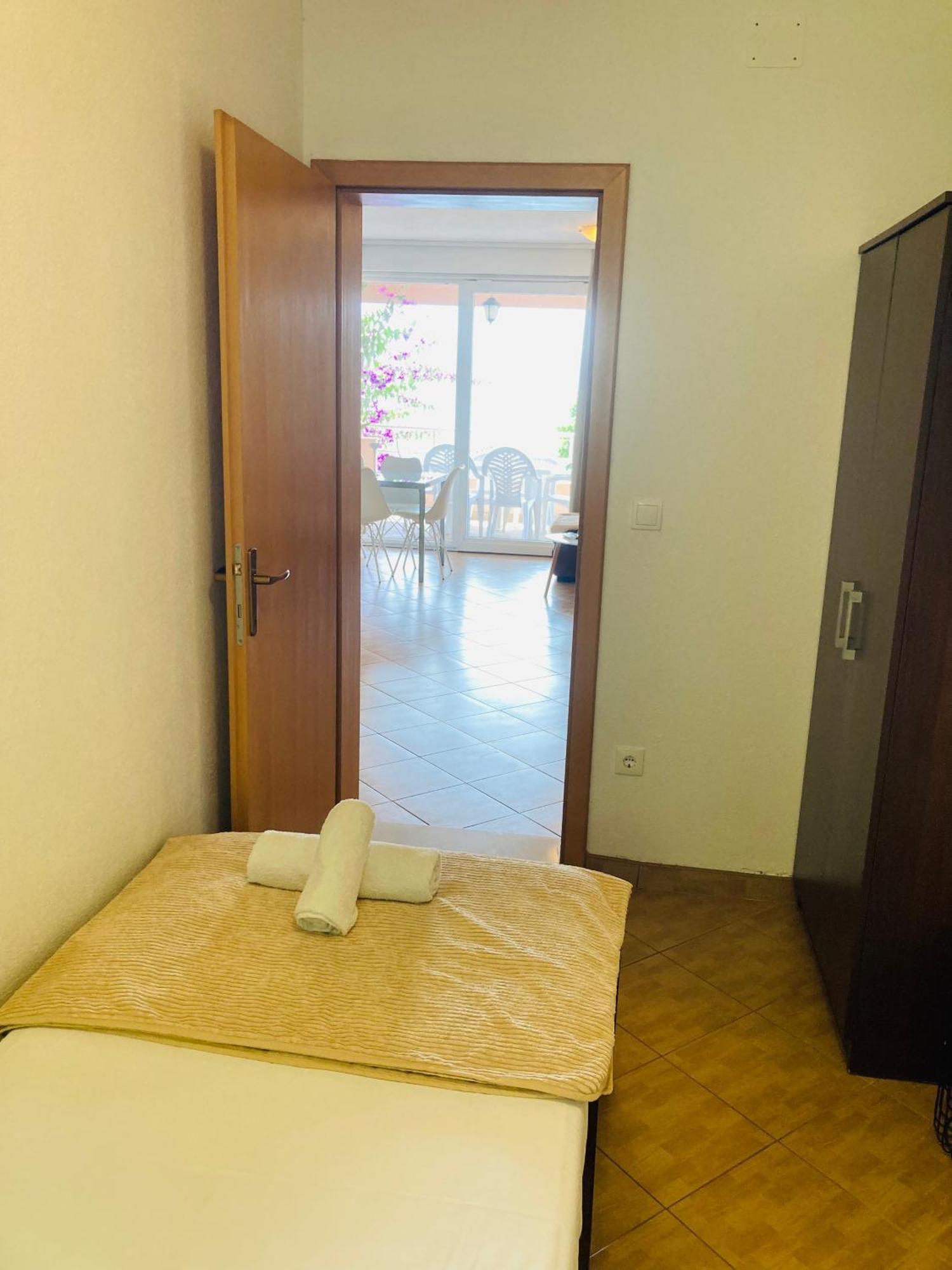 Apartments Jurakovic Živogošće 外观 照片